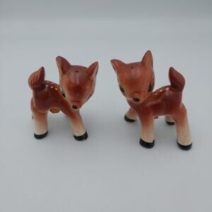 Vintage Set of‎ 2-Fawn Baby Deer w/ Spots Salt And Pepper Shaker Set. Made Japan